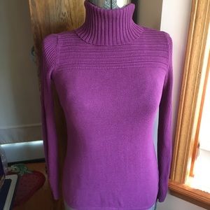 Long sleeve turtleneck purple knit sweater